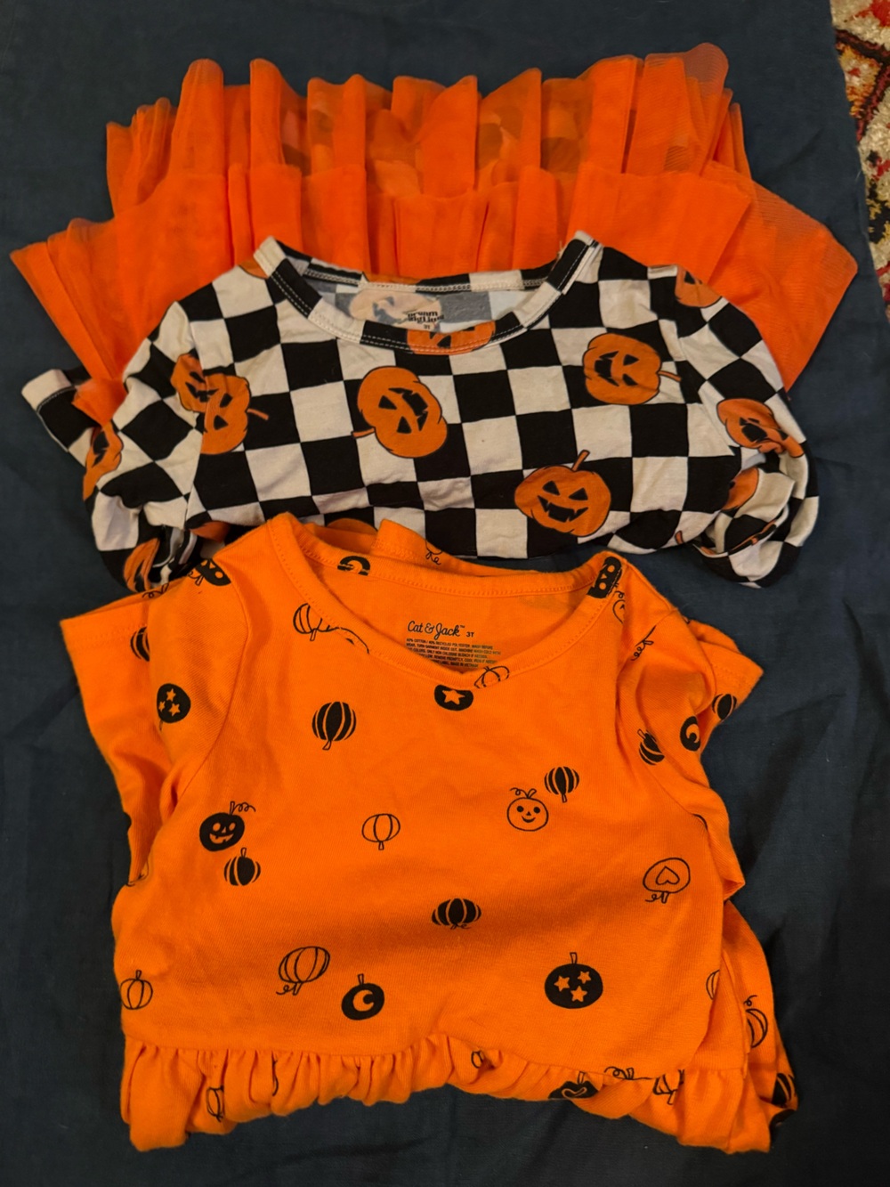 2 Pumpkin Print toddler dresses - 3T - Picture 3 of 6